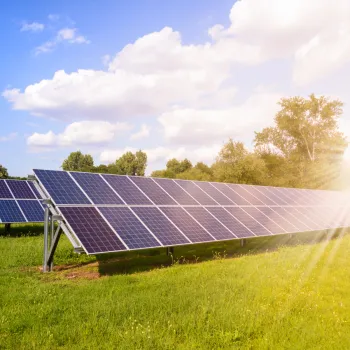 How Do Solar Inverters Increase the Efficiency of Solar Energy Systems?